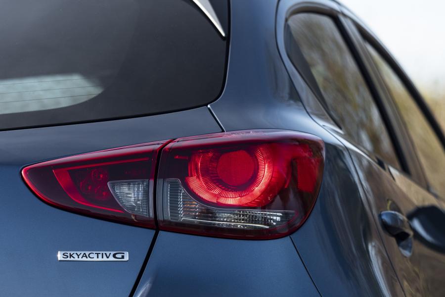Детали экстерьера Mazda2 2019 года  (UK) (фото 54 из 54)